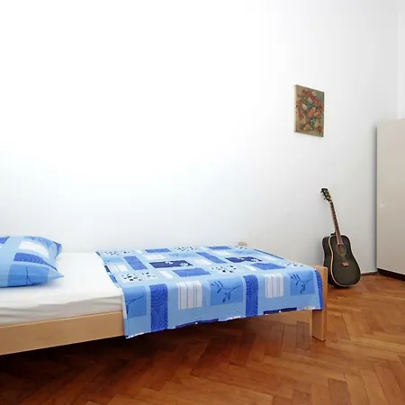 Apartment In The Top Center Of Old Town Pula Exterior photo